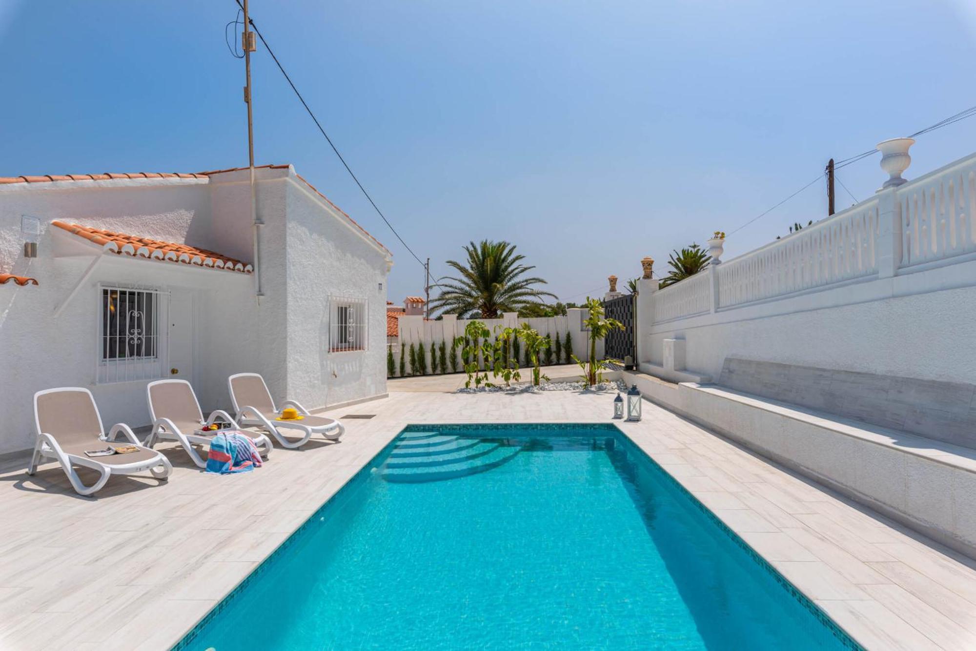Amanecer - Plusholidays Villa *